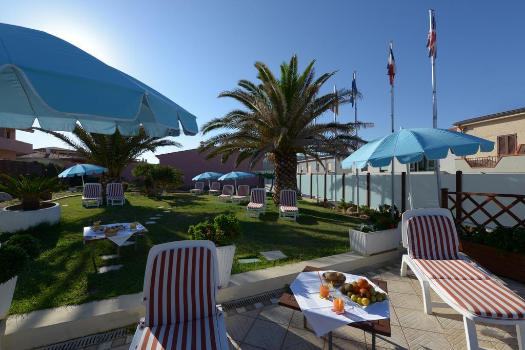 Hotel Corallo Isola Rossa Εξωτερικό φωτογραφία