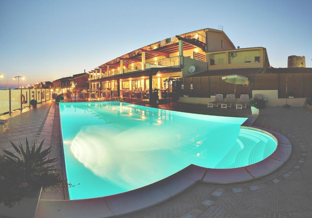 Hotel Corallo Isola Rossa Δωμάτιο φωτογραφία