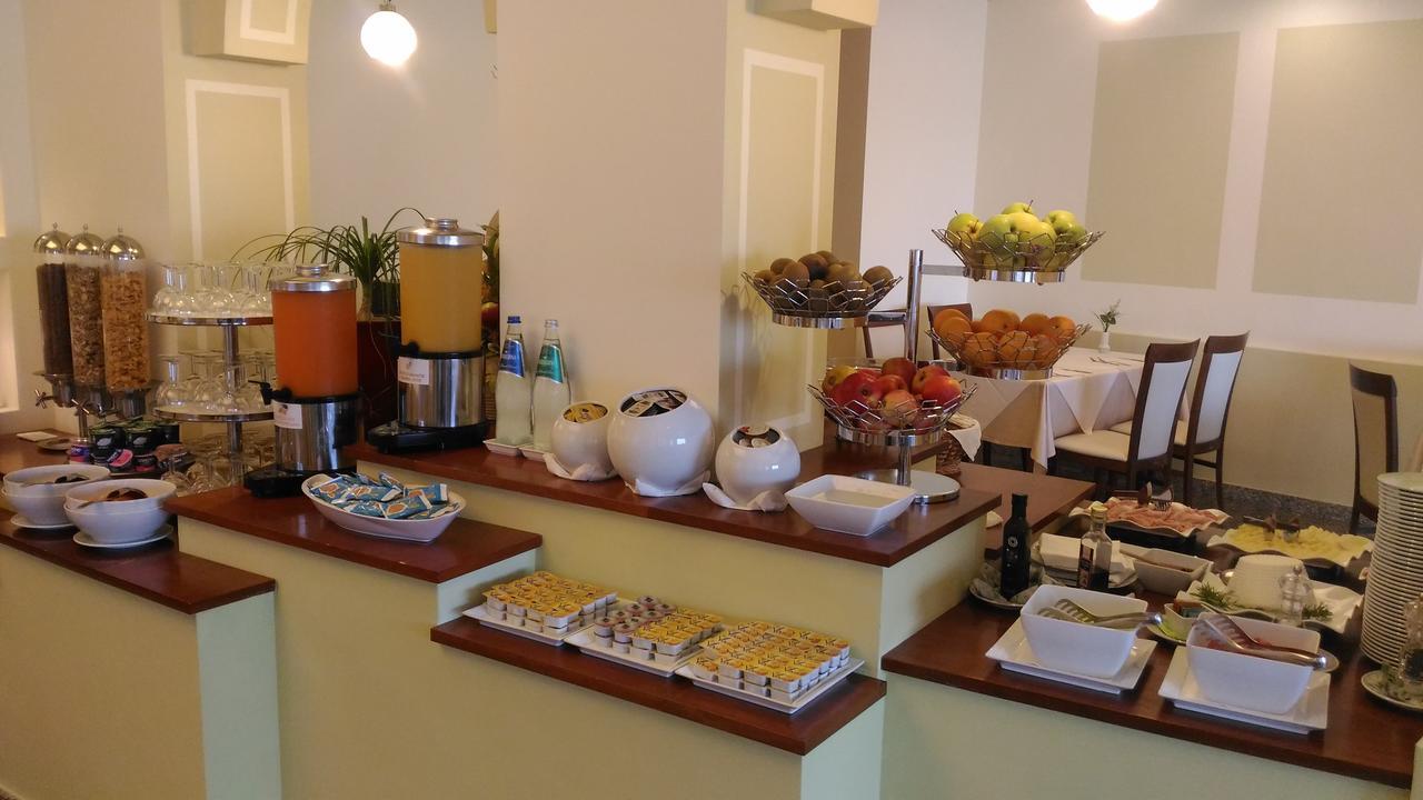 Hotel Corallo Isola Rossa Εξωτερικό φωτογραφία