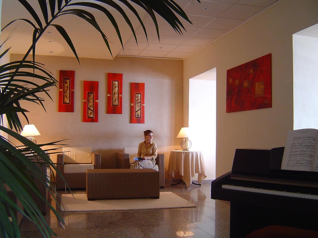 Hotel Corallo Isola Rossa Εξωτερικό φωτογραφία