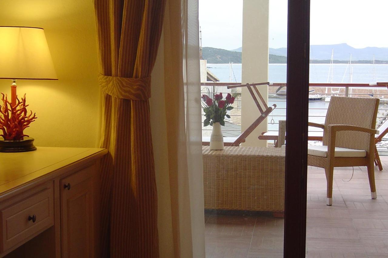 Hotel Corallo Isola Rossa Εξωτερικό φωτογραφία